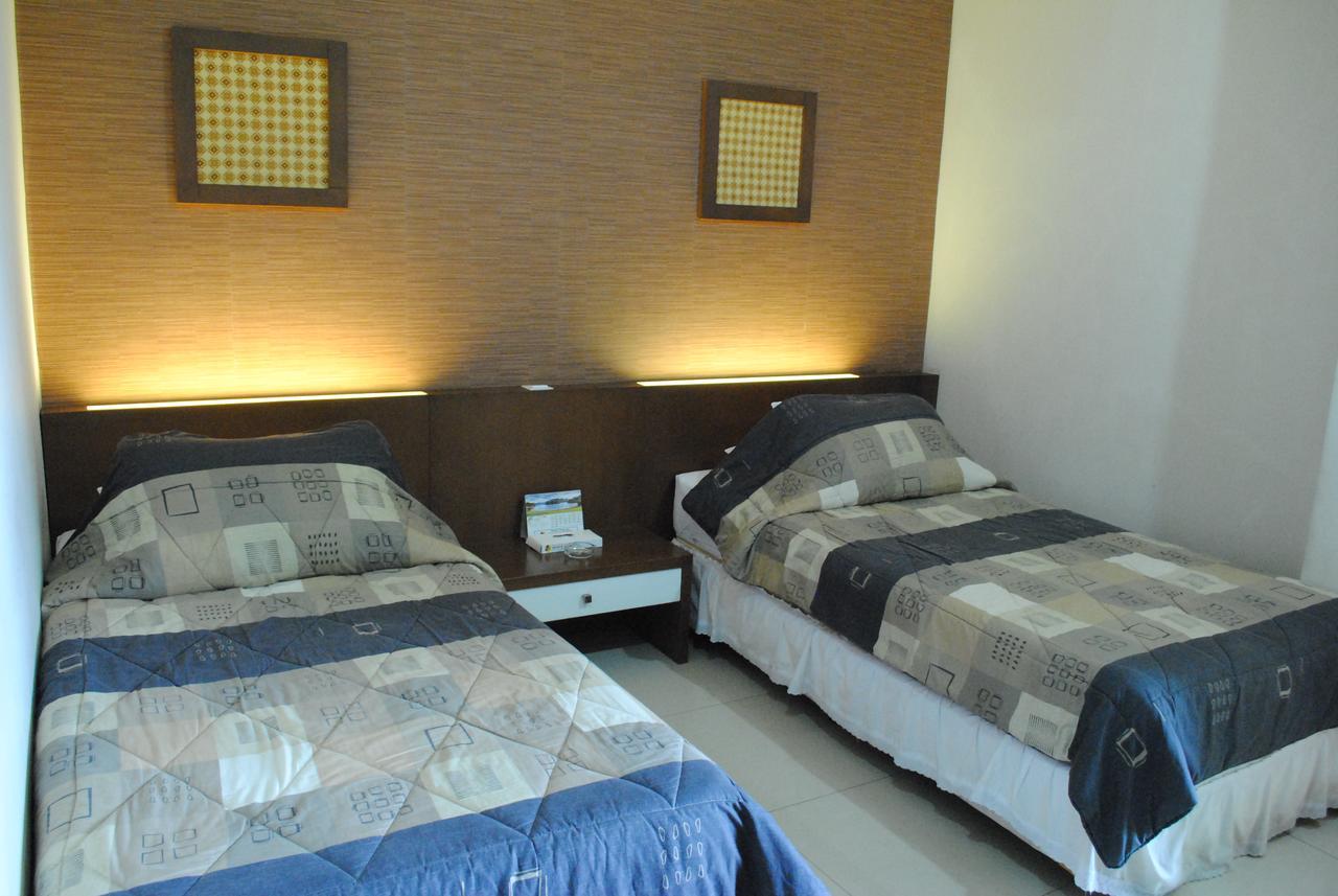 Hotel Wisata Baru Serang Exteriér fotografie